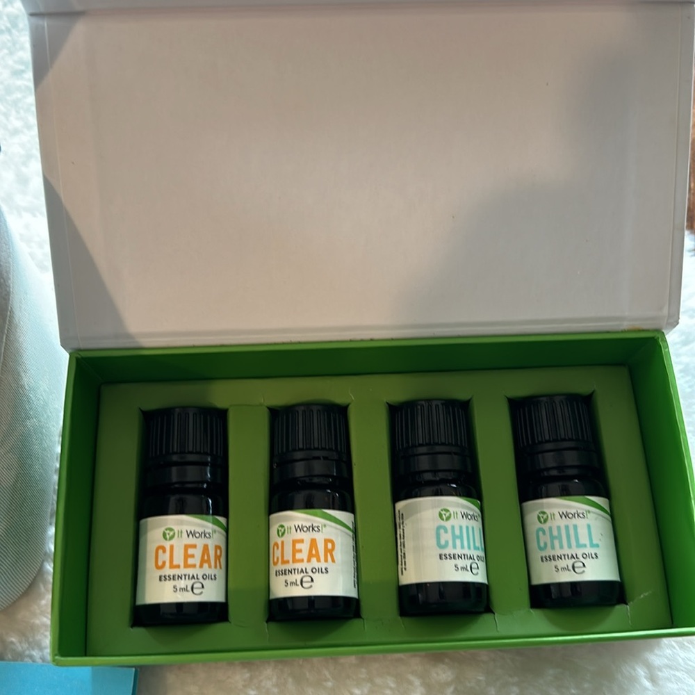 Ellis essential oils diffuser - Picture 4 of 7